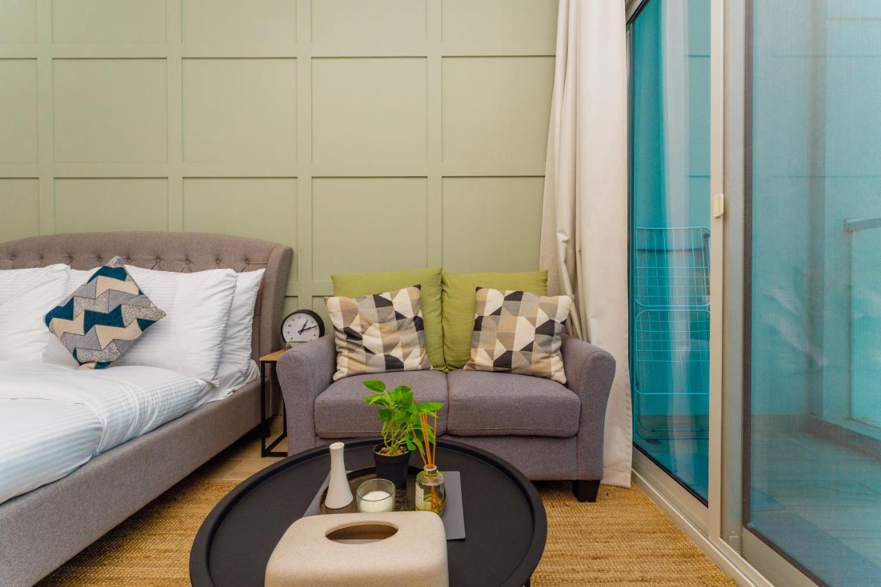 Fam Living - Marina Marvel - Studio Apartment With Breathtaking Views In Studio One Tower 두바이 외부 사진